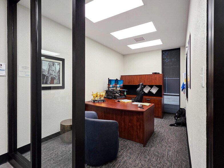 More Photos Of 3410 I-10 W, Orange Office For Sale