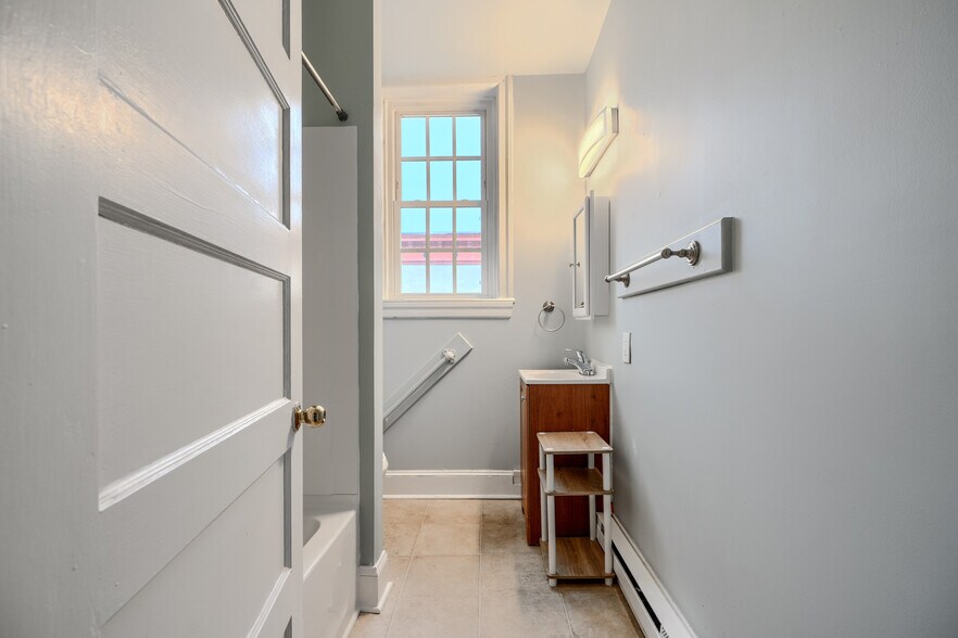 More Photos Of 55-57 S Potomac St, Hagerstown Apartments For Sale