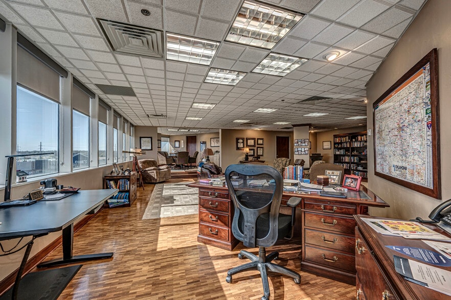 More Photos Of 3800 N May Ave, Oklahoma City Office For Sale