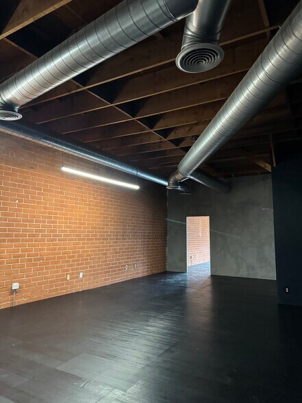 More Photos Of 408 E 1st St, Long Beach Loft Creative Space For Lease