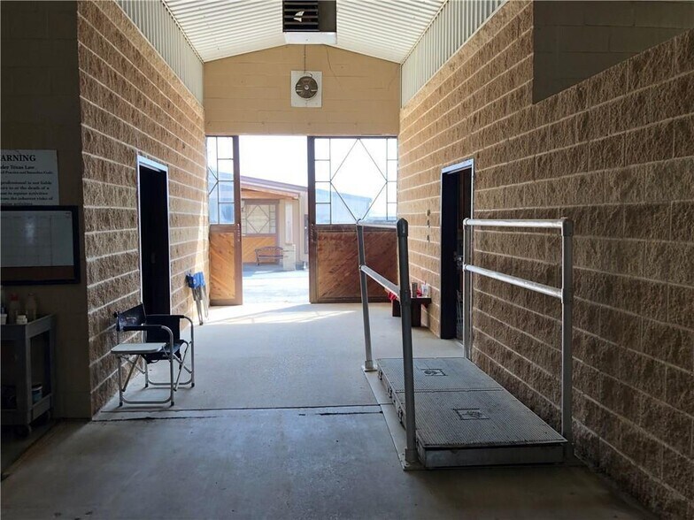 More Photos Of 1000 & 1019 Spring Hill Rd, Aubrey Land For Sale