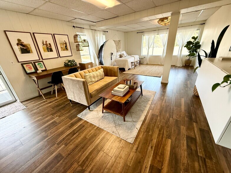 More Photos Of 644 NE Greenwood Ave, Bend Office For Lease