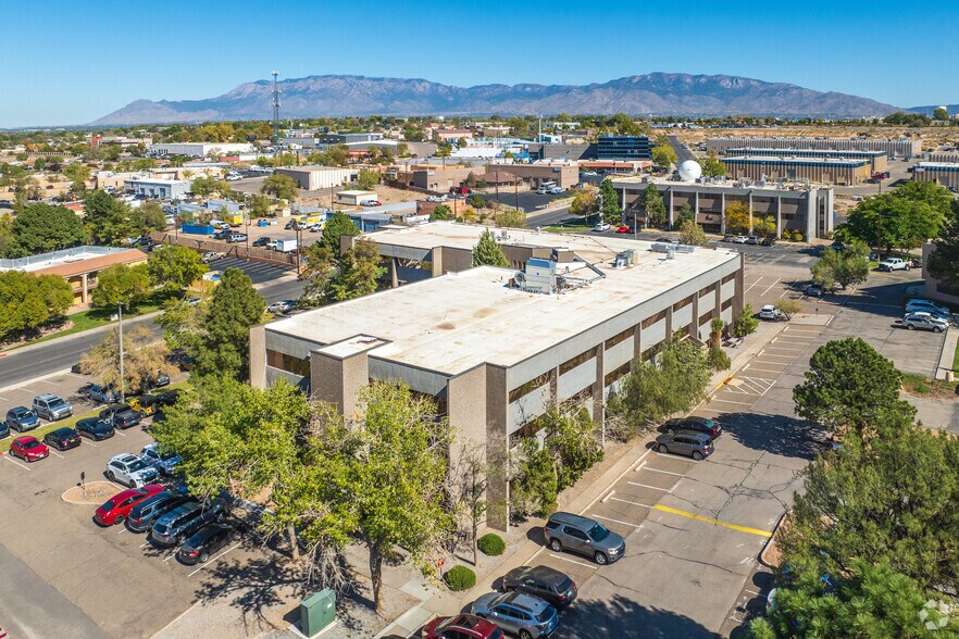 More Photos Of 2340 Alamo Ave SE, Albuquerque Office For Lease