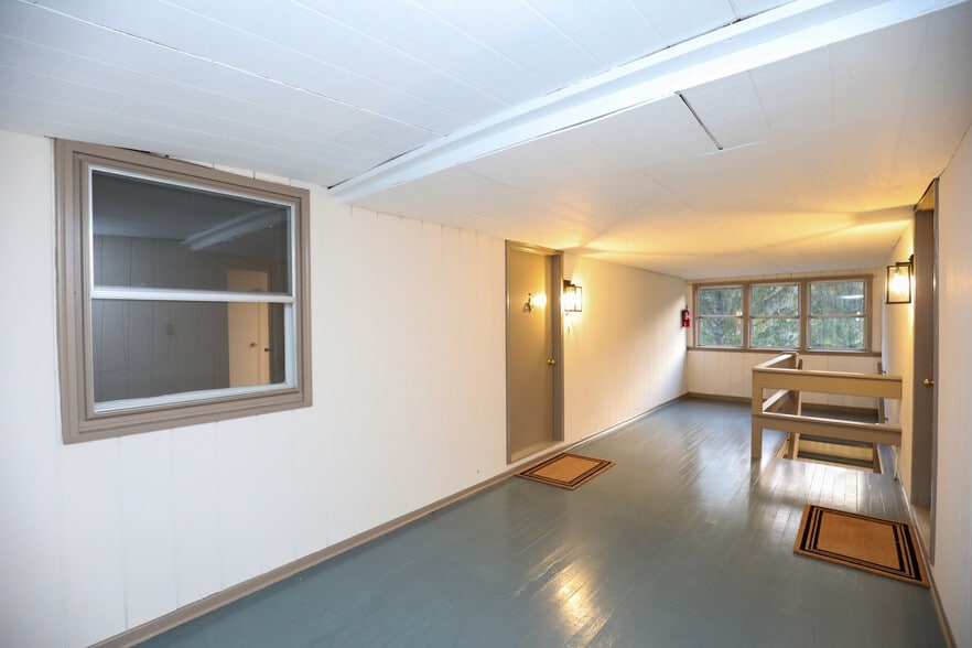 More Photos Of 3191 State Route 23, Hillsdale Apartments For Sale