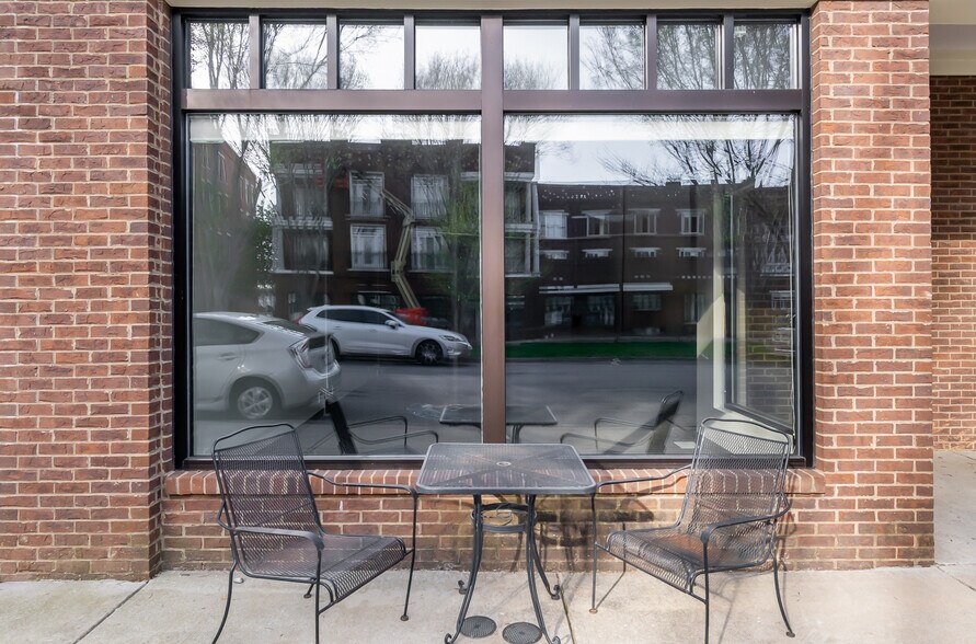 More Photos Of 10612-10614 Meeting St, Prospect Storefront Retail Office For Lease