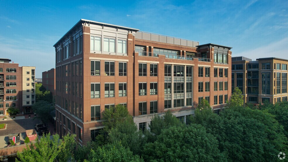 Primary Photo Of 325 John H McConnell Blvd, Columbus Office For Lease