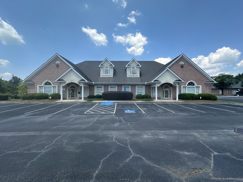 Primary Photo Of 1255 Commercial Dr SW, Conyers Medical For Lease