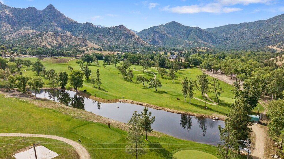 More Photos Of 41117 Sierra Dr, Three Rivers Golf Course Driving Range For Sale