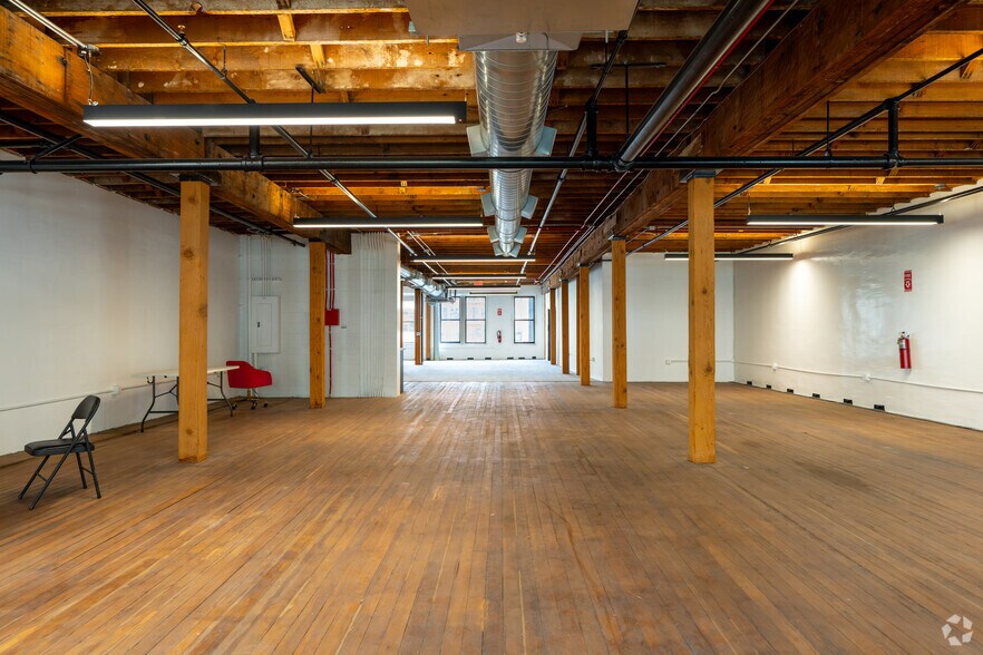 More Photos Of 734 S Main St, Los Angeles Loft Creative Space For Lease