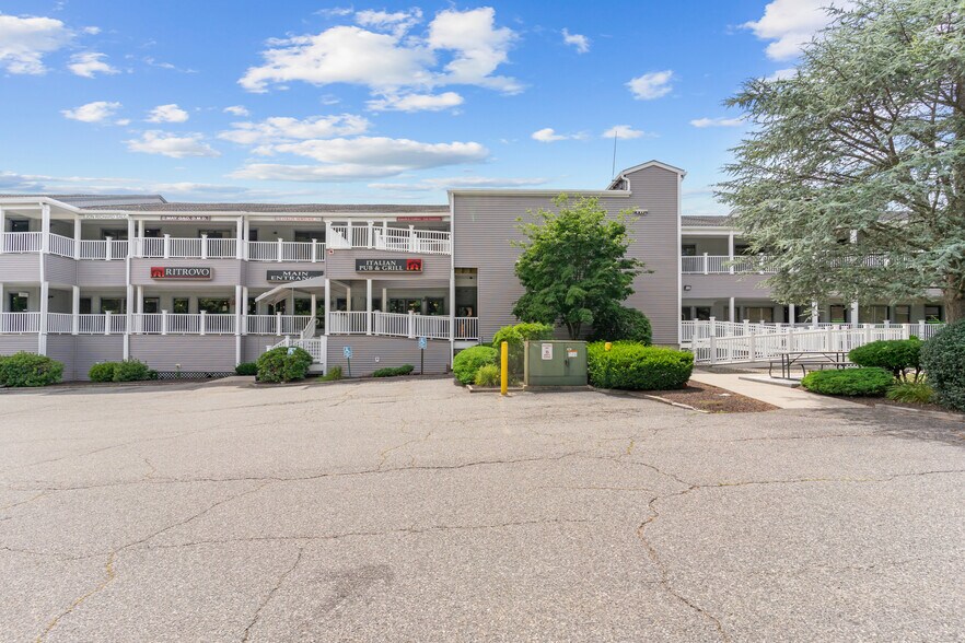 More Photos Of 1050 Main St, East Greenwich Office For Sale