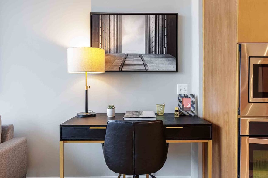 More Photos Of 200 E Illinois St, Chicago Apartments For Sale