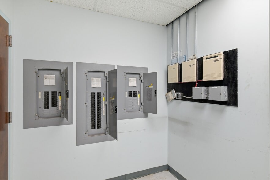 More Photos Of , Springfield Unknown For Sale