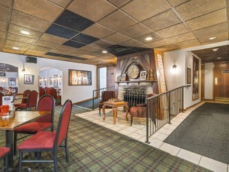 More Photos Of 5040 N 2nd St, Loves Park Restaurant For Sale