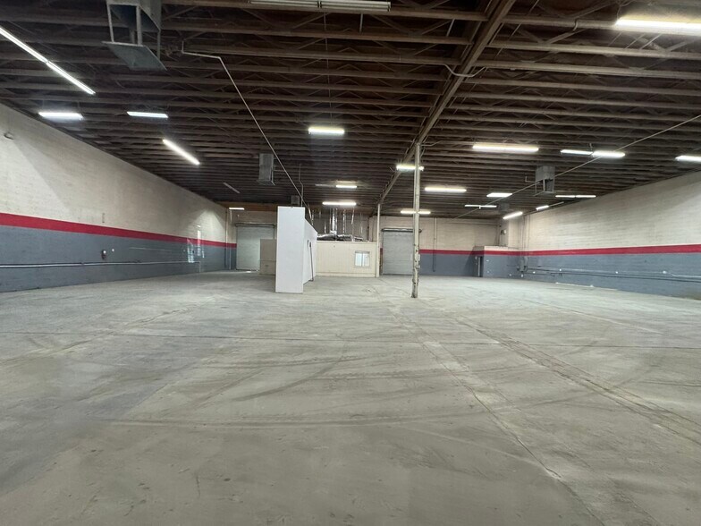 More Photos Of 5151 Procyon St, Las Vegas Warehouse For Lease