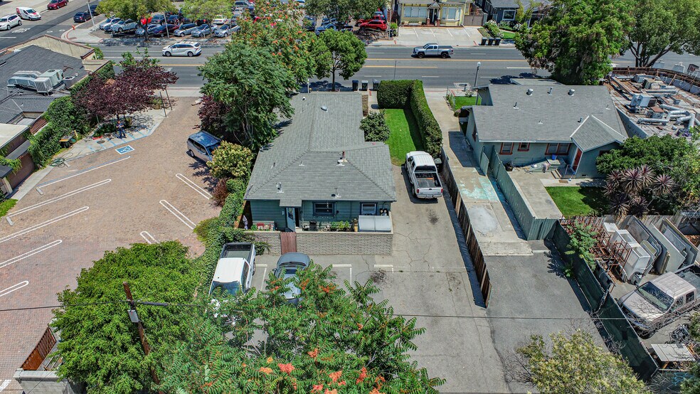 More Photos Of 624 W Chapman Ave, Orange Medical For Sale