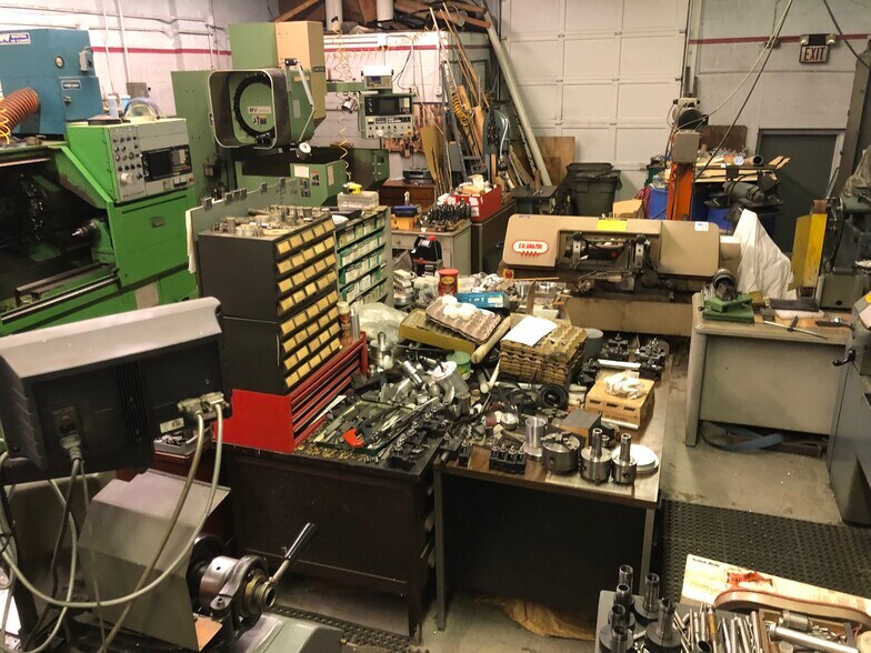 More Photos Of 1-32 Merry Ln, East Hanover Warehouse For Sale