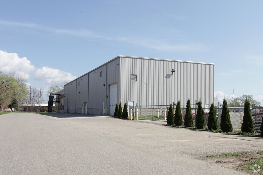 More Photos Of 5025 40th Ave, Hudsonville Manufacturing For Sale