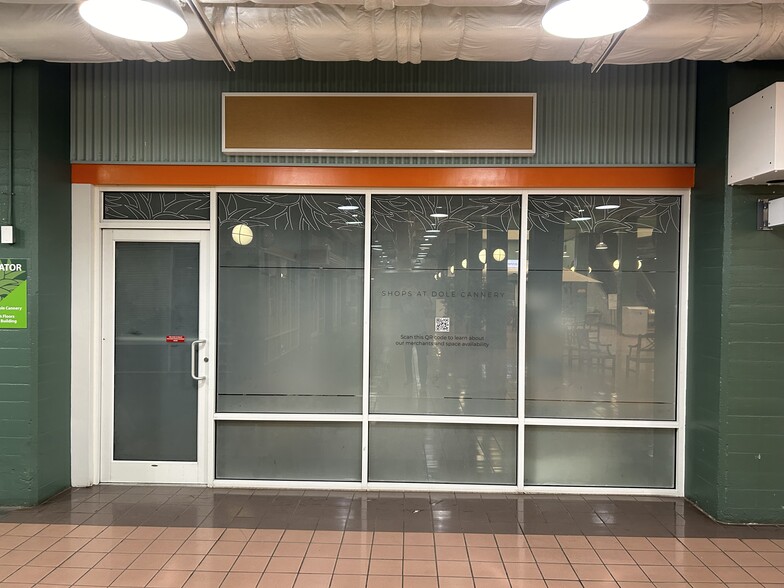 More Photos Of 650 Iwilei Rd, Honolulu Flex For Lease