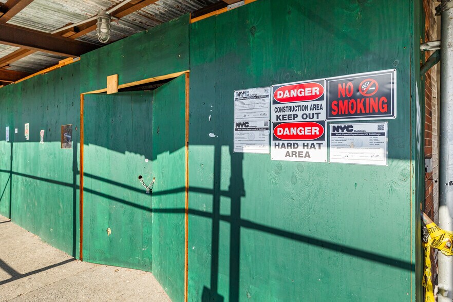 More Photos Of 43-19-43-23 Bell Blvd, Bayside Storefront For Lease