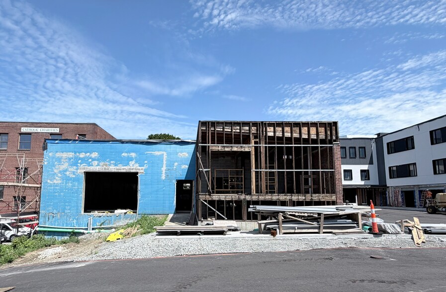 More Photos Of 345 Main St, Norwich Unknown For Lease