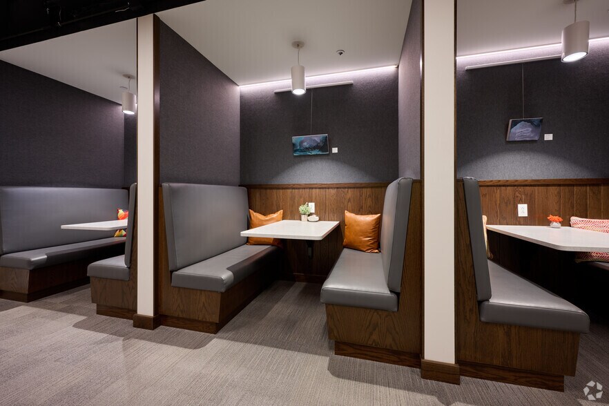 More Photos Of 100 S Clinton Ave, Rochester Coworking Space