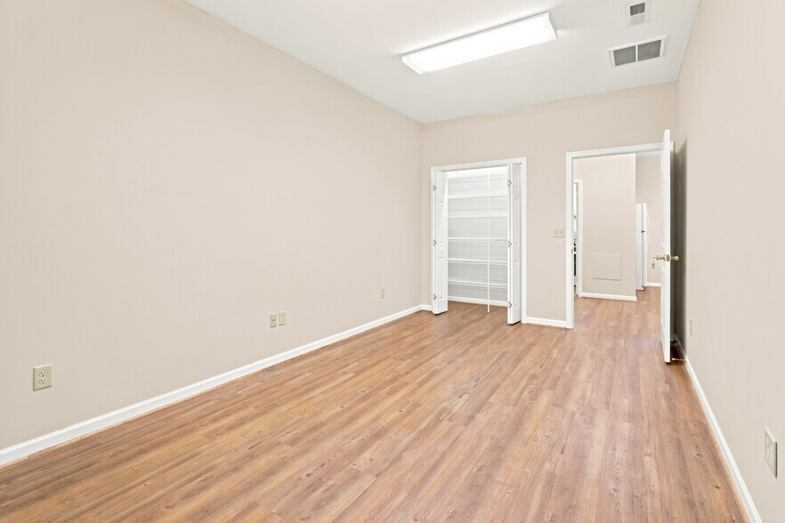 More Photos Of 1569 Jefferson Hwy, Fishersville Office For Lease