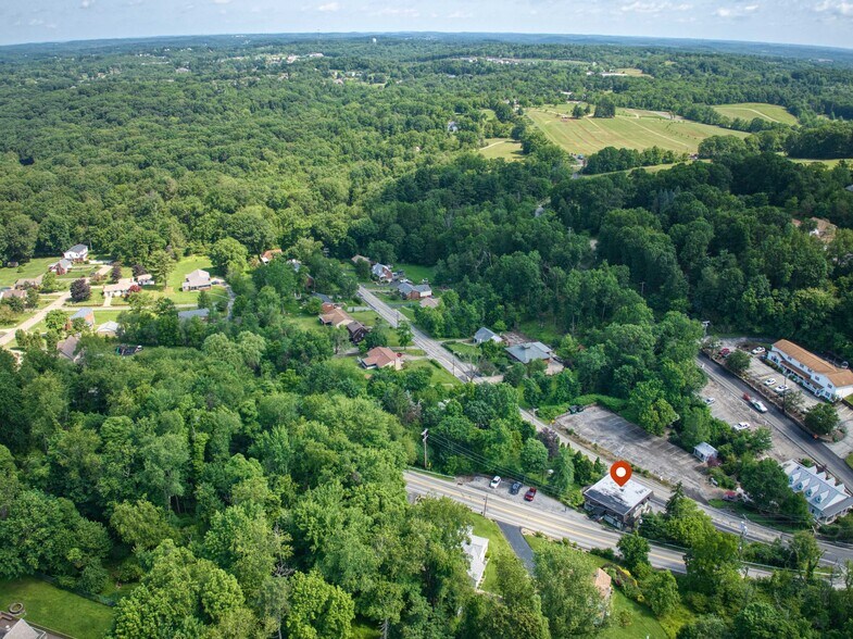 More Photos Of 2807 Middle Rd, Allison Park Apartments For Sale