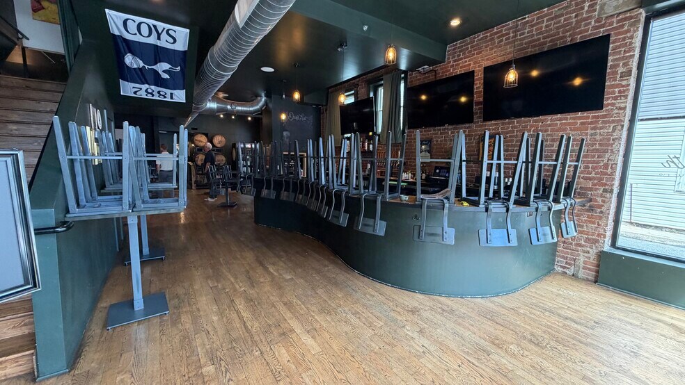 More Photos Of 35 Belvidere St, Nazareth Storefront Retail Residential For Sale