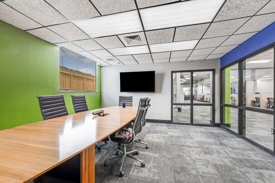 More Photos Of 531 N Central Ave, Connersville Office For Sale