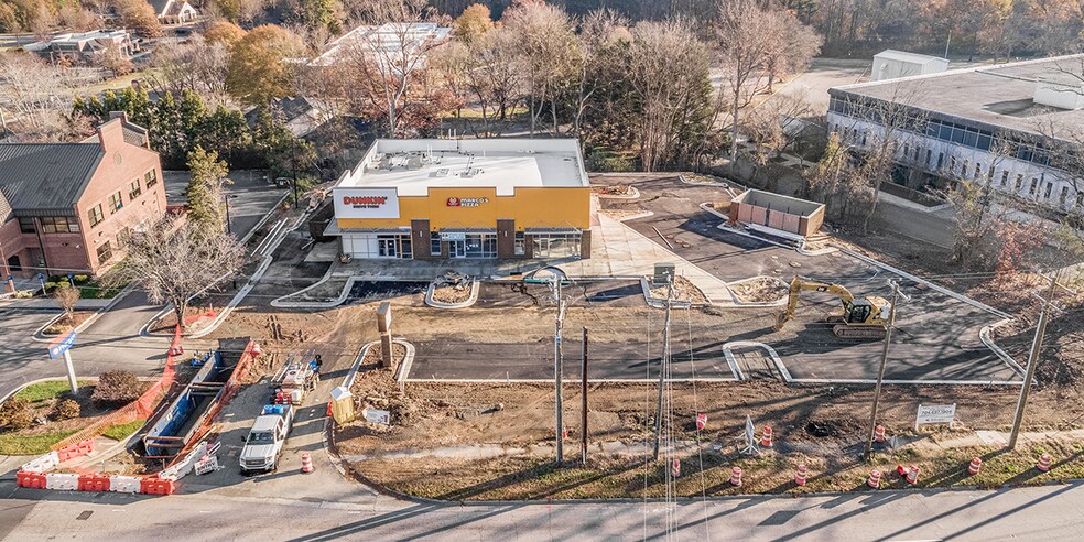 More Photos Of 3718 N Roxboro St, Durham Freestanding For Sale