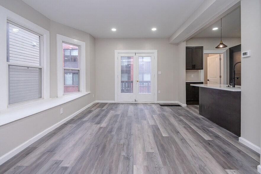 More Photos Of , Cleveland Multifamily For Sale