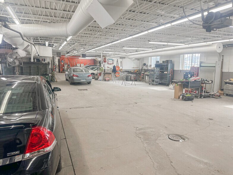 More Photos Of 2628 Central Ave NE, Minneapolis General Retail For Sale