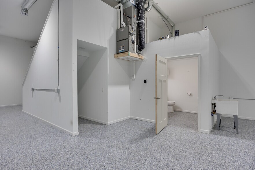 More Photos Of 4323 Duraform Ln, Windsor Industrial For Sale
