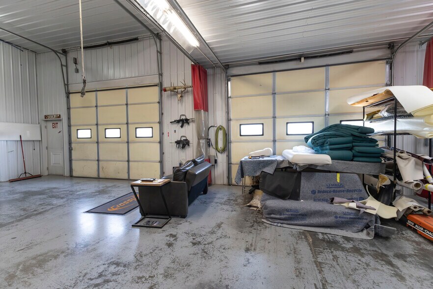 More Photos Of 959 Highway 24, Moberly General Retail For Sale