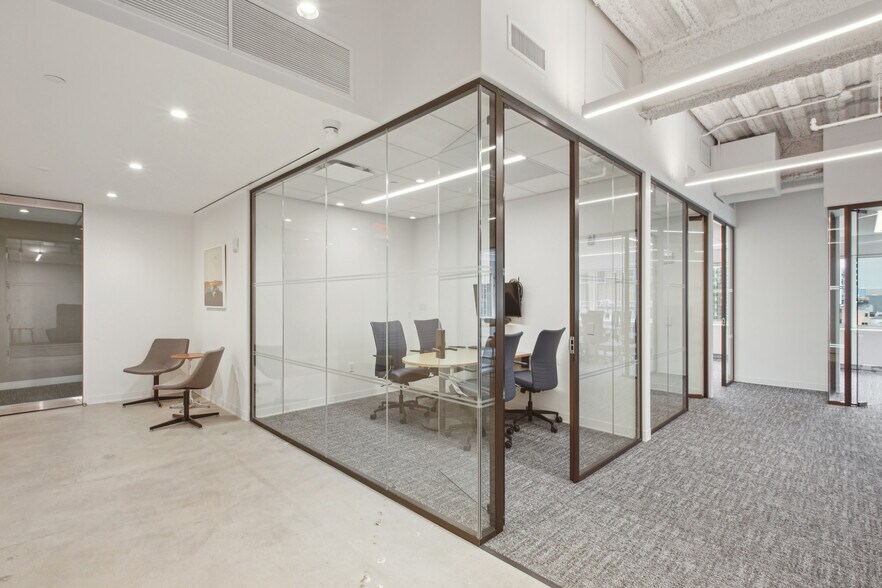 More Photos Of 650 Fifth Ave, New York Office For Lease