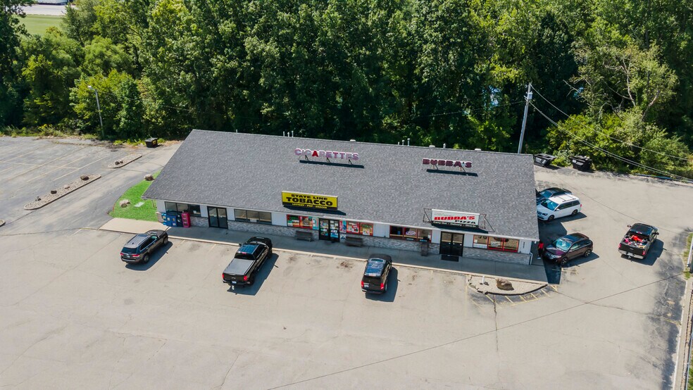 More Photos Of 6843 N Old 27, Fremont Storefront For Sale