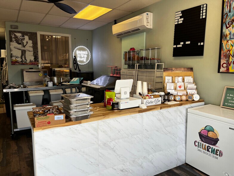 More Photos Of 3023 Central Ave, Saint Petersburg Storefront Retail Office For Sale