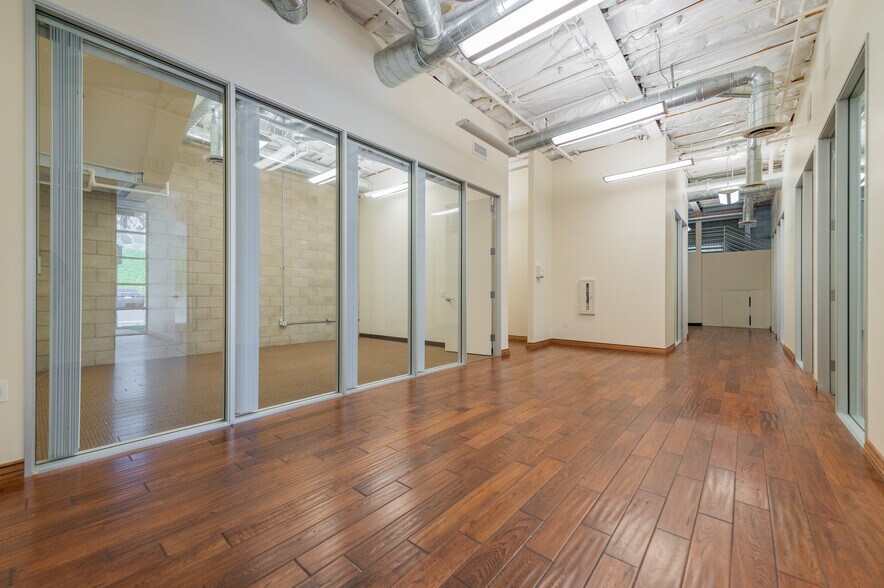 More Photos Of 8925 Research Dr, Irvine Office For Sale