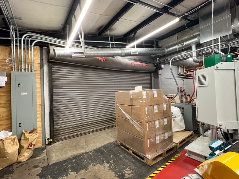 More Photos Of 5770 Butler St, Pittsburgh Storefront Retail Office For Sale