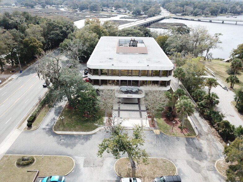 More Photos Of 644 Cesery Blvd, Jacksonville Medical For Lease