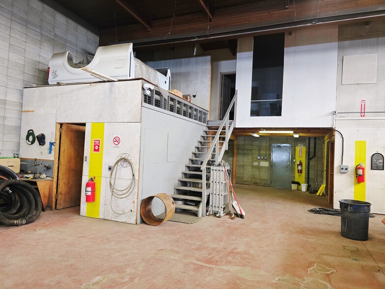 More Photos Of 505 19th Ave, Leduc County Industrial For Sale