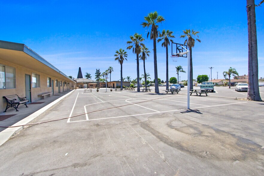 More Photos Of 6575 Crescent Ave, Buena Park Schools For Lease