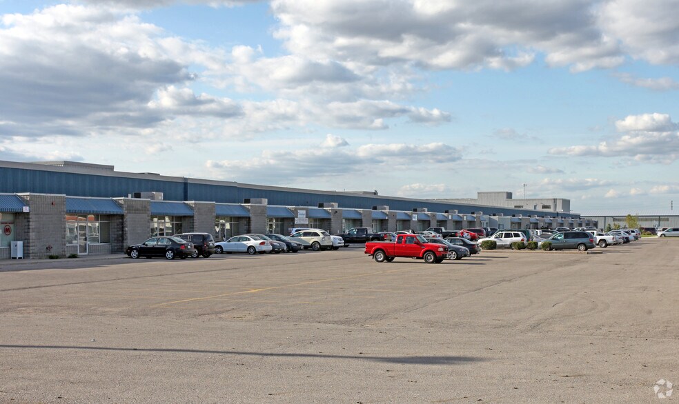 More Photos Of 202 S Blair St, Whitby Distribution For Lease