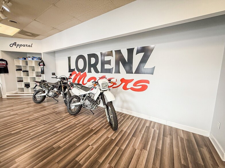 More Photos Of 195 New Castle Rd, Butler Storefront Retail Office For Sale