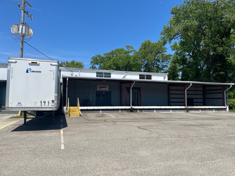 More Photos Of 5200 City Line Rd, Hampton Manufacturing For Lease