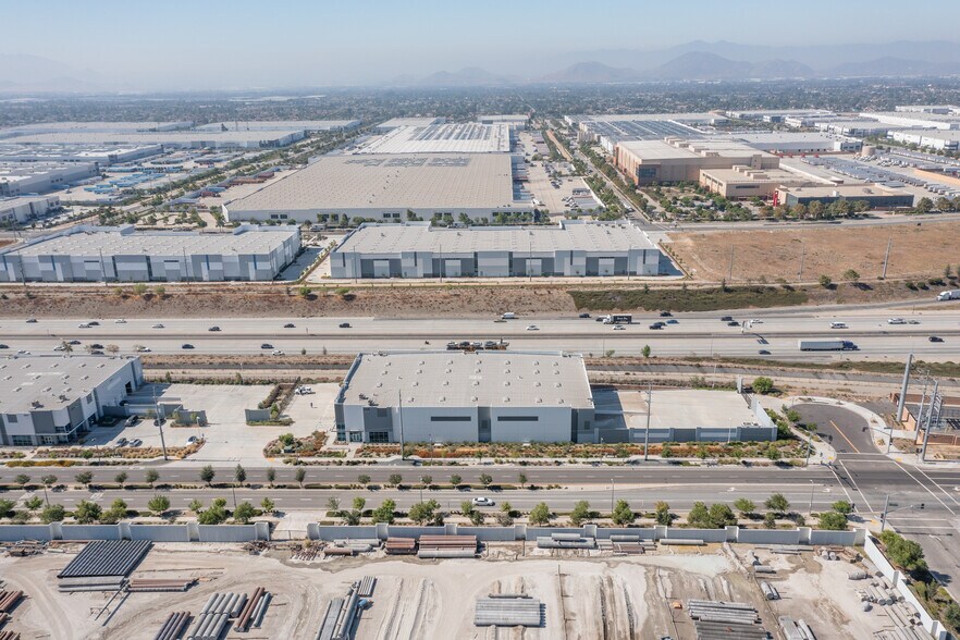 More Photos Of 2133 W Casmalia St, Rialto Manufacturing For Lease