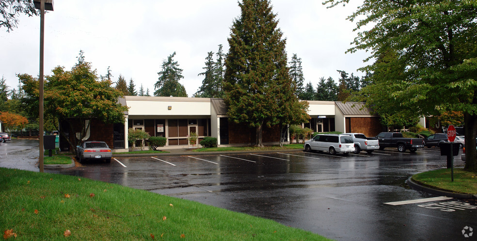 Primary Photo Of 4124-4134 148th Ave NE, Redmond Light Manufacturing For Lease