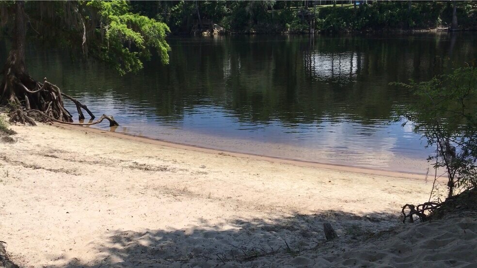 More Photos Of 2878 NE Highway 340, Branford Land For Sale