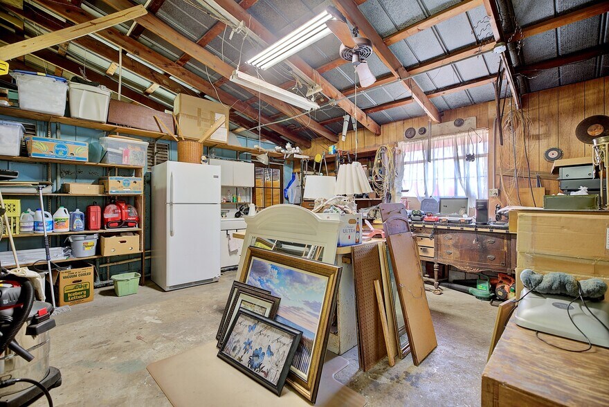 More Photos Of 2815 State Road 17 S, Avon Park Light Distribution For Sale
