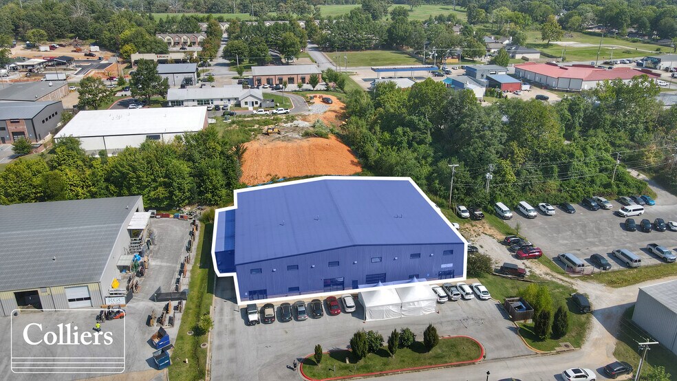 More Photos Of 2209 Hawks Lndg, Fayetteville Warehouse For Lease